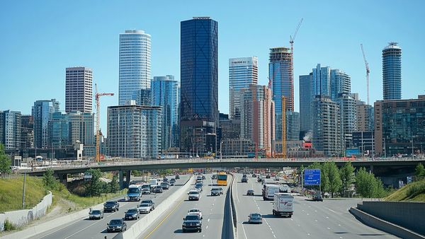 India's Infrastructure: Key to Growth India's Infrastructure: Key to Growth