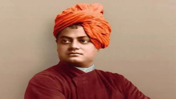 10 Life Changing Quotes by Swami Vivekananda