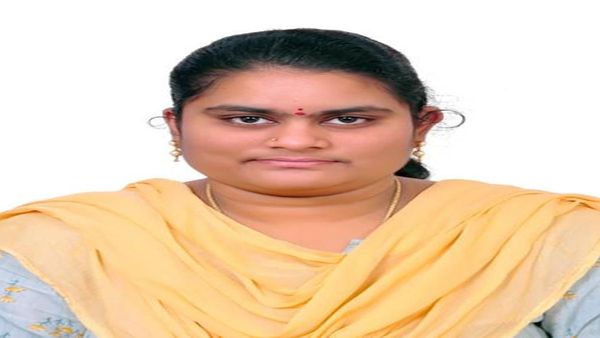 Lakshmi Soumya Emani Wins Neurochemistry Award