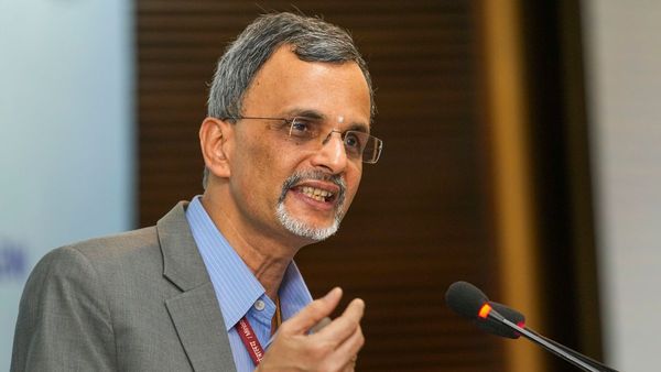 India's Job Creation Target Discussed At 2025 Summit