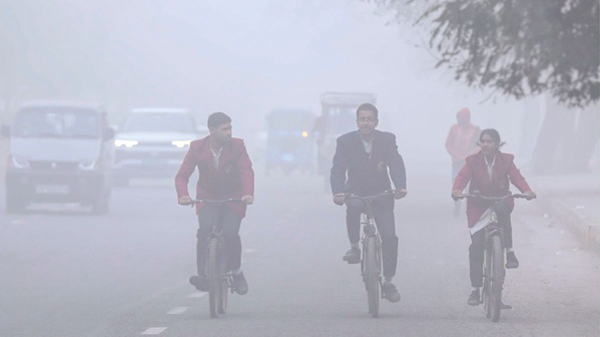 Bareilly Schools Shut Till Dec 20 as Dense Fog Bareilly Schools Shut Till Dec 20 as Dense Fog
