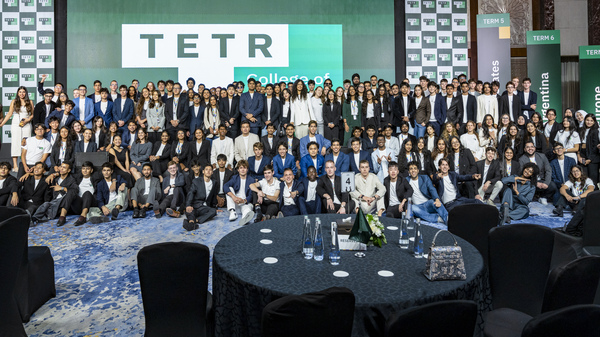 AI Product Manager Course: Build a Future AI Product Manager Course: Build a Future