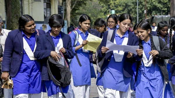 School Assembly News Headlines Today – August 6 School Assembly News Headlines Today – August 6