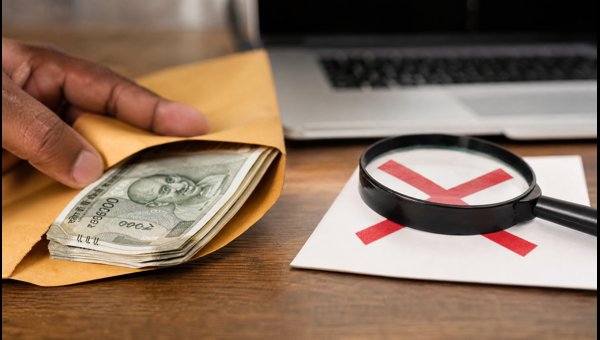 Internship Scam Alert: Avoid Paying Fees Internship Scam Alert: Avoid Paying Fees