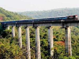 ಕೊಂಕಣ ರೈಲ್ವೆ 34 ಸೀನಿಯರ್ ಇಂಜಿನಿಯರ್ ನೇಮಕಾತಿ