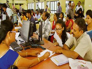 ವೃತ್ತಿಪರ ಕೋರ್ಸ್: ಇಂಜಿನಿಯರಿಂಗ್, ವೈದ್ಯಕೀಯ ಸೀಟುಗಳ ಗೊಂದಲದಲ್ಲಿ ವಿದ್ಯಾರ್ಥಿಗಳು