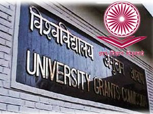 'ಹಿಂದೂ' ಮತ್ತು 'ಮುಸ್ಲಿಂ' ಪದಗಳನ್ನು ಕೈಬಿಡುವಂತೆ ವಿವಿಗಳಿಗೆ ಯುಜಿಸಿ ಸೂಚನೆ