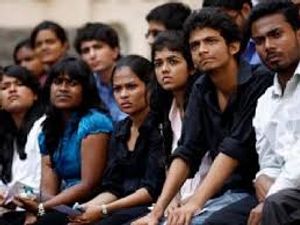 JEE, NEET 2020: ಜೆಇಇ ಮತ್ತು ನೀಟ್ ಪರೀಕ್ಷೆ ನಡೆಸುವ ಕುರಿತು ವ್ಯಾಪಕ ವಿರೋಧ ವ್ಯಕ್ತ
