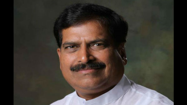 ಕೇಂದ್ರ ಸಚಿವ ಸುರೇಶ್ ಅಂಗಡಿ ಕೇಂದ್ರ ಸಚಿವ ಸುರೇಶ್ ಅಂಗಡಿ