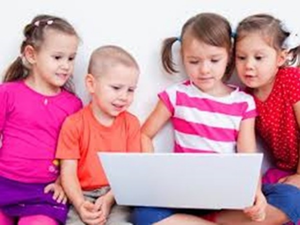 ಶಾಲೆಗಳ ಶುಲ್ಕ ಇಳಿಕೆ: ಸುಪ್ರೀಂ ಕೋರ್ಟ್ ಶಾಲೆಗಳ ಶುಲ್ಕ ಇಳಿಕೆ: ಸುಪ್ರೀಂ ಕೋರ್ಟ್