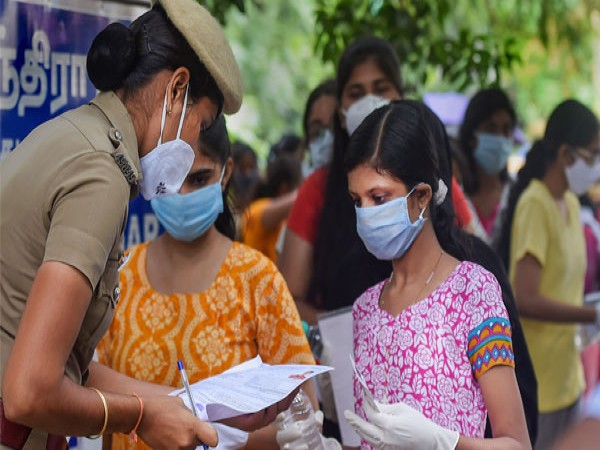 ನೀಟ್ ಯುಜಿ ಮತ್ತು ಪಿಜಿ ಕೌನ್ಸೆಲಿಂಗ್ ಪ್ರಕ್ರಿಯೆಗೆ ಸುಪ್ರೀಂ ಅಸ್ತು ನೀಟ್ ಯುಜಿ ಮತ್ತು ಪಿಜಿ ಕೌನ್ಸೆಲಿಂಗ್ ಪ್ರಕ್ರಿಯೆಗೆ ಸುಪ್ರೀಂ ಅಸ್ತು