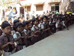 சிபிஎஸ்இ பள்ளிகளில் தமிழ்ப் பாடம் இந்த ஆண்டு உண்டா? சிக்கல் நீடிக்கிறது: அதிகாரிகள் மவுனம் 