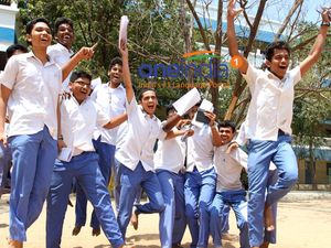 பிளஸ் 2 மட்டும் படித்திருந்தாலும் மத்திய அரசு வேலை உண்டு! 