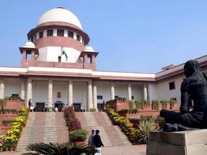 41 பல்கலைக் கழகங்களுக்கு நிகர்நிலை அந்தஸ்து வழங்க உச்ச நீதிமன்றம் உத்தரவு