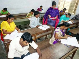 சிஎஸ்ஏடி தேர்வு முறையை ரத்து செய்து யுபிபிஎஸ்சி அதிரடி!!