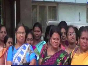 மாவட்ட உடற்கல்வி ஆய்வாளர் பணி நியமனத்துக்கு தடை.. ஐகோர்ட்டு உத்தரவு..!