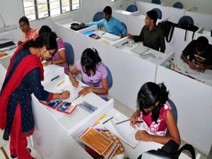 சிறப்பு ஆசிரியர்களுக்கான வேலை வாய்ப்பு தகுதியுடையோர் விண்ணப்பிக்கலாம் 