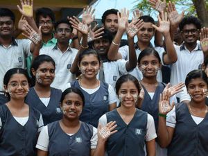 உலக உணவுதினத்தை முன்னிட்டு மாணவர்களுக்கு ஐநாவின் போட்டி !!