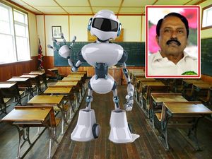 இனி ஆசிரியர்களுக்கு வேலை இல்லையா? களமிறங்கும் ரோபோ டீச்சர்ஸ்...!