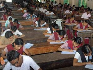 10-ம் வகுப்பு தனித் தேர்வர்களிடம் இருந்து விண்ணப்பங்கள் வரவேற்பு!