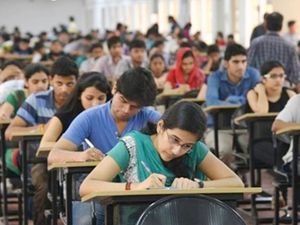 NEET Exam 2020: நீட் தேர்விற்கு விண்ணப்பித்தவர்களுக்கு முக்கிய அறிவிப்பு!