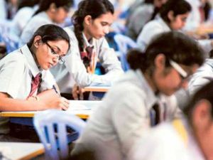 10-ம் வகுப்பு பொதுத் தேர்வில் அங்கீகாரம் அற்ற பள்ளிகளுக்கு அனுமதி மறுப்பு!
