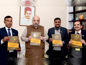 காலியாக உள்ள 5 லட்சம் காவலர் பணியிடங்கள்! அமித்ஷா வெளியிட்ட தகவல்!