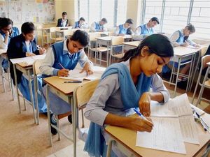 CBSE Exam 2020: சிபிஎஸ்இ பொதுத் தேர்வுகள் இன்று தொடக்கம்!