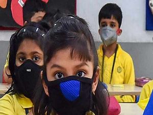 Corona Lockdown: பள்ளி, கல்லூரிகள் திறந்தால் என்ன கட்டுப்பாடுகள் விதிக்கப்படும்?