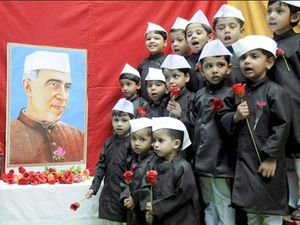 Childrens Day 2021: குழந்தைகள் தினத்தை குறித்த இந்த சுவாரசிய விசயமெல்லாம் உங்களுக்குத் தெரியுமா?