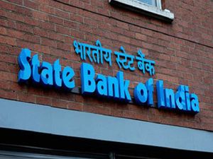 SBI: ரூ.36 ஆயிரம் ஊதியத்தில் எஸ்பிஐ வங்கியில் கொட்டிக்கிடக்கும் வங்கி வேலைகள்!! 