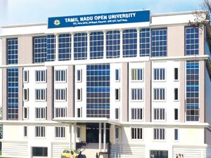 ரூ.1.82 லட்சம் ஊதியத்தில் தமிழ்நாடு திறந்த நிலை பல்கலையில் பணியாற்றலாம் வாங்க!