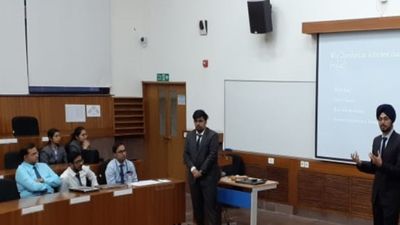 உதய்பூர் ஐஐஎம்-ல் பிஎச்.டி படிக்க வேண்டுமா...!!!