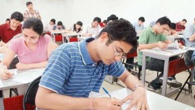 ஜேஇஇ அட்வான்ஸடு தேர்வில் வெற்றி பெற உதவும் அம்சங்கள் என்ன?