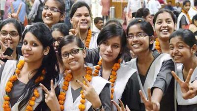 பிசிஏ, பிபிஏ படிப்புகளுக்கு அங்கீகாரம் கோரும் விண்ணப்பிக்க தேதி நீட்டிப்பு...!