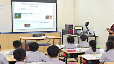 நவீனம் பெறும் அரசு பள்ளிகள்...ஏப். 1 முதல் ஸ்மார்ட்போர்டுகள் விநியோகம்...!!