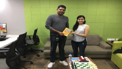 தினமும் 9 மணி நேரம் படித்து யுபிஎஸ்சி  தேர்வில் வெற்றி பெற்ற லிந்தியா...!!