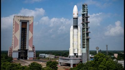 ISRO-வில் வேலைவாய்ப்பு: விண்ணப்பிக்க இன்று கடைசி நாள்! மிஸ் பண்ணிடாதீங்க, முழு விவரம் இதோ
