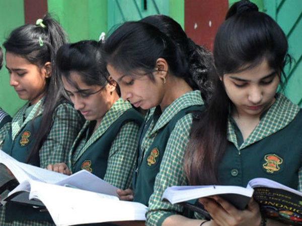 CBSE 10th compartment 2020: சிபிஎஸ்இ 10ம் வகுப்பு தேர்வு முடிவுகள் எப்போது வெளியாகும்? விபரம் உள்ளே! CBSE 10th compartment 2020: சிபிஎஸ்இ 10ம் வகுப்பு தேர்வு முடிவுகள் எப்போது வெளியாகும்? விபரம் உள்ளே!