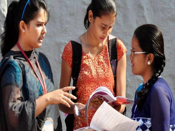 உபி போர்டு 10, 12 ஆம் வகுப்பு தேர்வு முடிவுகள் வெளியீடு! உபி போர்டு 10, 12 ஆம் வகுப்பு தேர்வு முடிவுகள் வெளியீடு!