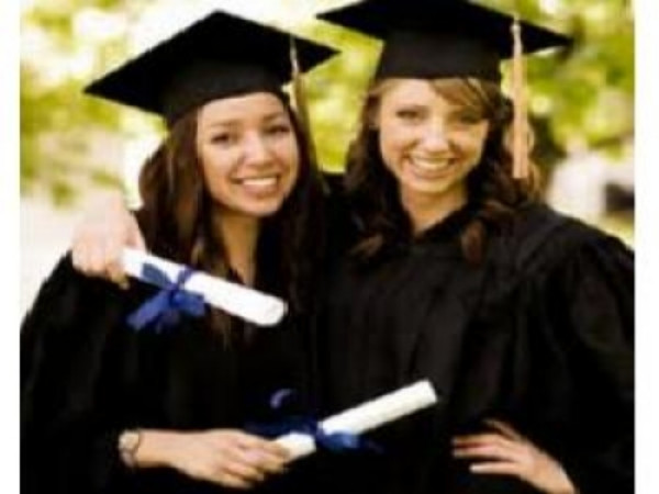 செம்மொழி அந்தஸ்து பெற்ற மொழியில் நிறைஞர் பட்டப்படிப்பு