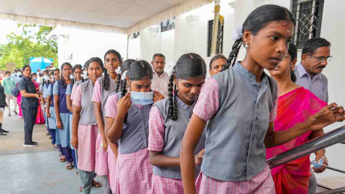10வது பொதுத் தேர்வு முடிவுகள் tnresults.nic.in தளத்தில் வெளியிடப்பட்டது