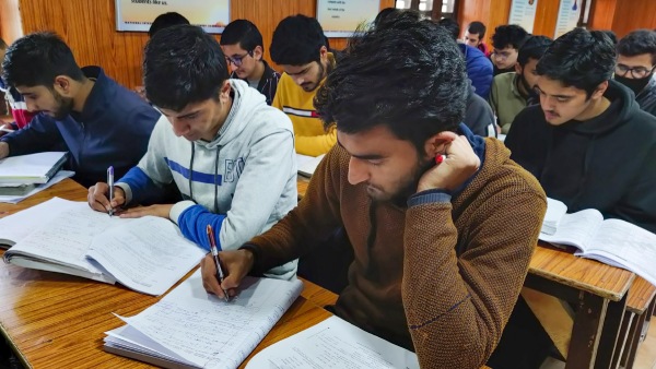 டிப்ளமோ படிப்புகளுக்கு அதிகரிக்கும் முக்கியத்துவம்! டிப்ளமோ படிப்புகளுக்கு அதிகரிக்கும் முக்கியத்துவம்!