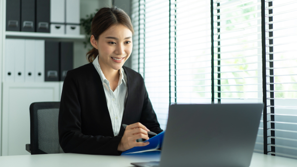 Job Interview: உங்களைப் பற்றி என்னிடம் சொல்லுங்கள் Job Interview: உங்களைப் பற்றி என்னிடம் சொல்லுங்கள்