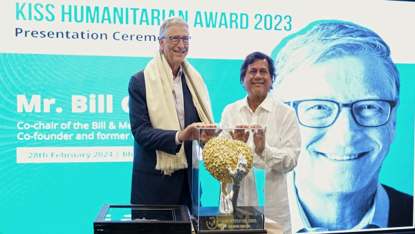நிபுணர்களை உருவாக்கும் கலிங்கா இன்ஸ்டிடியூட் மைக்ரோசாப்ட் இணை நிறுவனர் பாராட்டு..!!! நிபுணர்களை உருவாக்கும் கலிங்கா இன்ஸ்டிடியூட் மைக்ரோசாப்ட் இணை நிறுவனர் பாராட்டு..!!!
