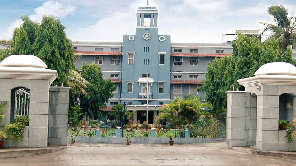 வேலூர் சிஎம்சி மருத்துவக் கல்லூரியில் எம்பிபிஎஸ் படிப்பில் சேர விருப்பமா...? வேலூர் சிஎம்சி மருத்துவக் கல்லூரியில் எம்பிபிஎஸ் படிப்பில் சேர விருப்பமா...?