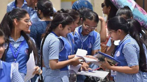 பிளஸ்-2 தேர்வு: மறுமதிப்பீட்டுக்கு விண்ணப்பம் செய்வது எப்படி...!!